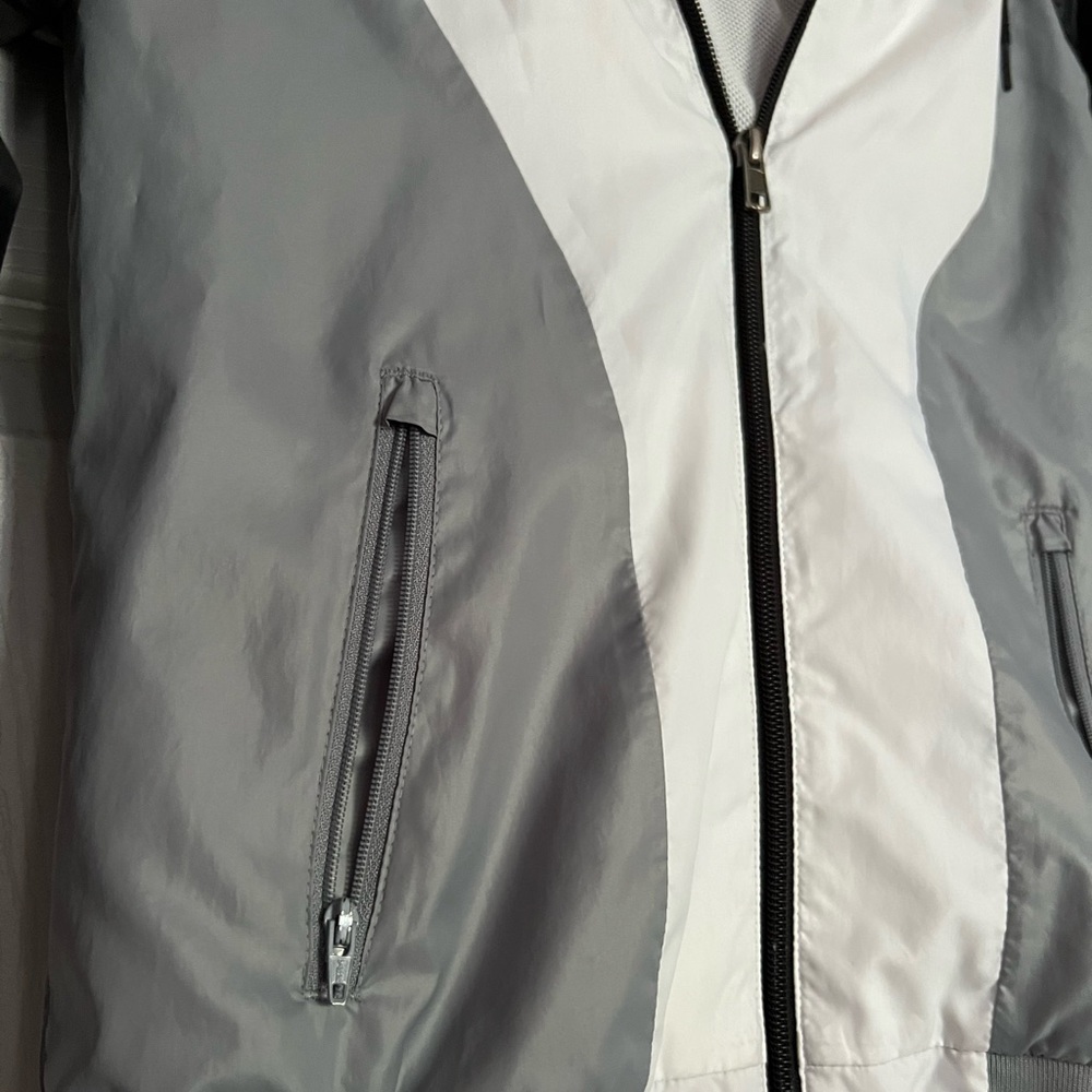 Nike jacket - Picture 3 of 5